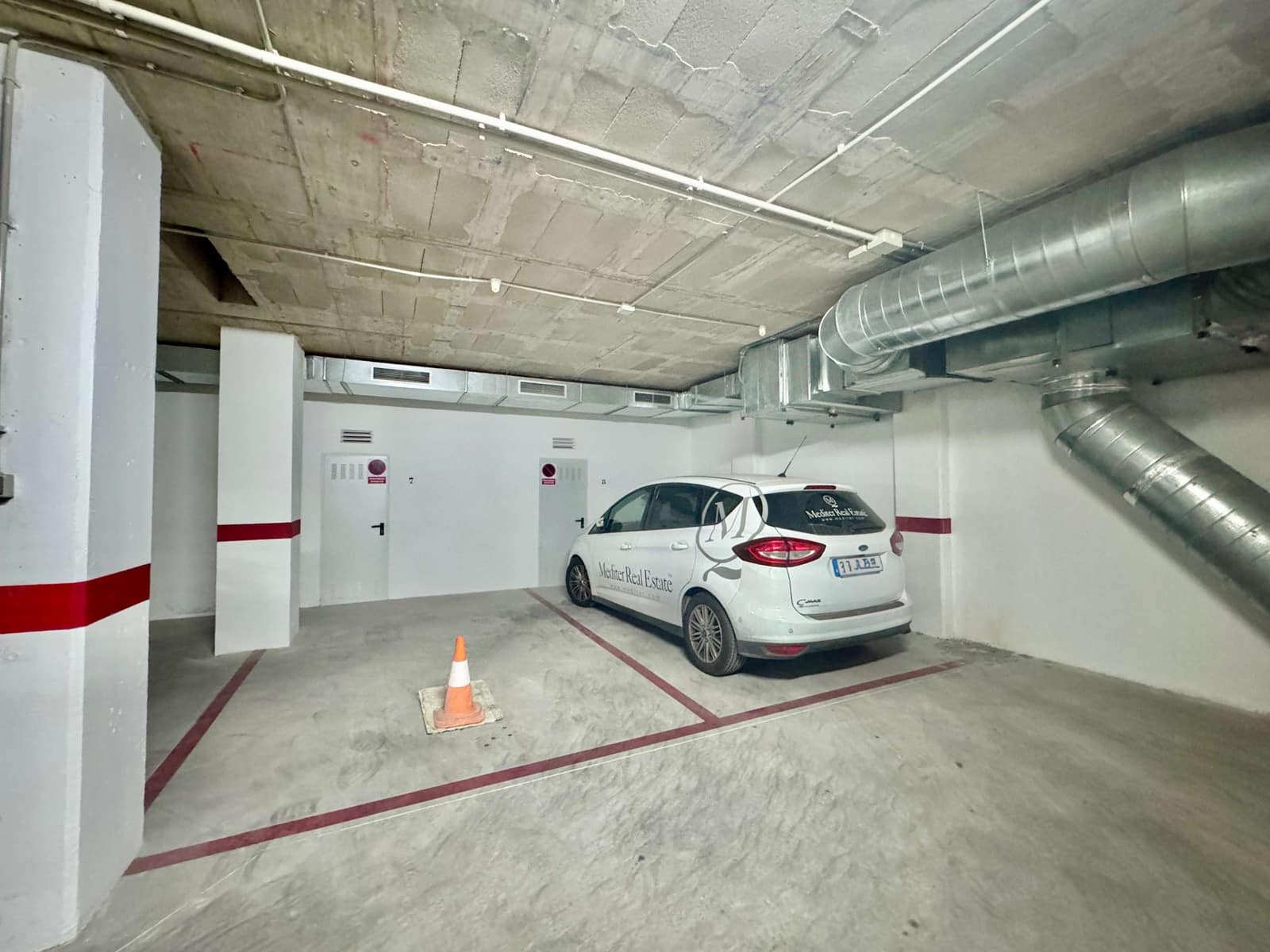 2 soveværelse Lejlighed til salg i Torrevieja med garage - € 210.000 (Ref: 10177567)