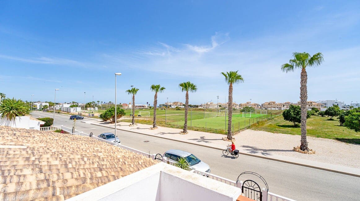 3 slaapkamer Huis te koop in Orihuela Costa met zwembad garage - € 265.000 (Ref: 10177568)