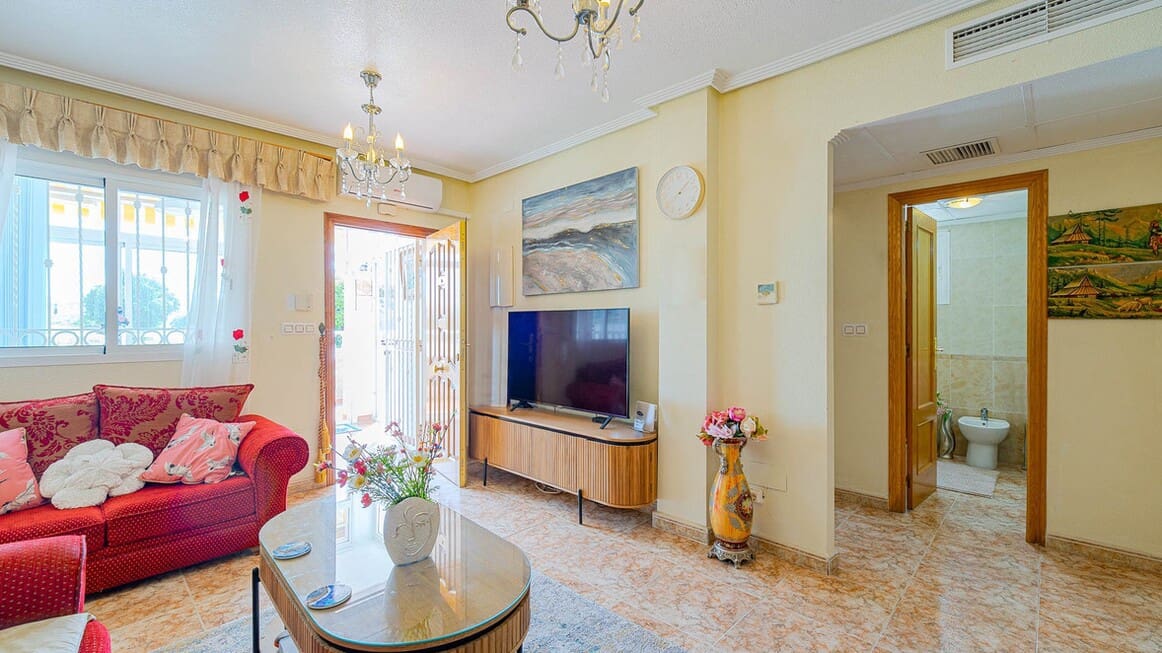 3 slaapkamer Huis te koop in Orihuela Costa met zwembad garage - € 265.000 (Ref: 10177568)