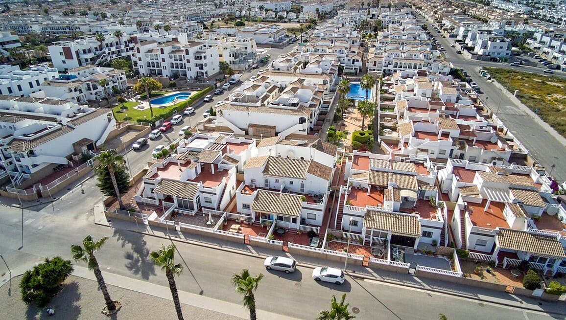 3 slaapkamer Huis te koop in Orihuela Costa met zwembad garage - € 265.000 (Ref: 10177568)