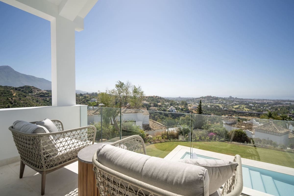 8 soverom Villa til salgs i Benahavis med svømmebasseng garasje - € 9 980 000 (Ref: 10179258)