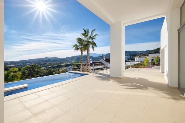 4 soverom Villa til salgs i Benahavís pueblo, Benahavís med svømmebasseng garasje - € 2 200 000 (Ref: 10179267)