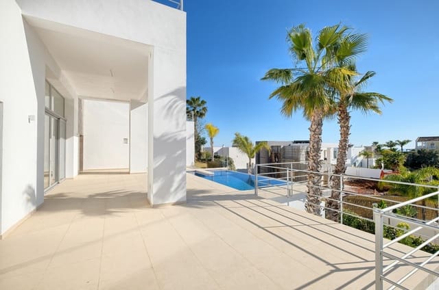 4 soverom Villa til salgs i Benahavís pueblo, Benahavís med svømmebasseng garasje - € 2 200 000 (Ref: 10179267)
