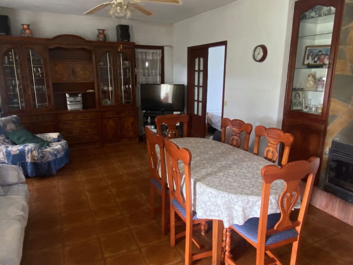 5 chambre Villa/Maison à vendre à Estepona avec piscine - 689 000 € (Ref: 10179277)