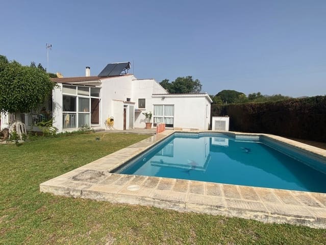Chalet de 5 habitaciones en Los Llanos, Estepona en venta con piscina - 689.000 € (Ref: 10179277)