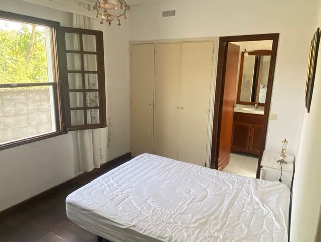 Chalet de 5 habitaciones en Los Llanos, Estepona en venta con piscina - 689.000 € (Ref: 10179277)