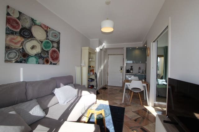 1 soveværelse Lejlighed til salg i Elviria, Marbella med swimmingpool garage - € 360.000 (Ref: 10179278)