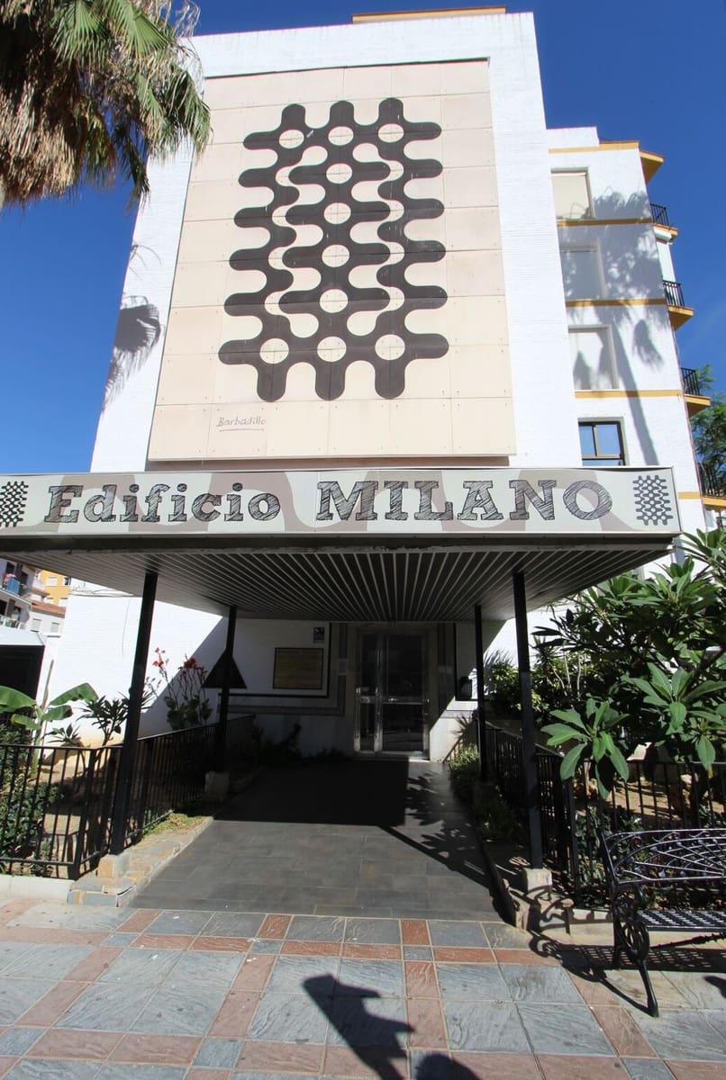 3 quarto Apartamento para venda em Fuengirola com piscina - 425 000 € (Ref: 10179280)