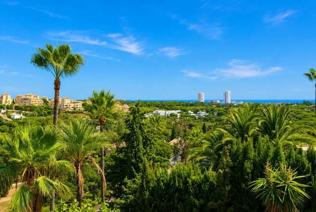 4 Zimmer Villa zu verkaufen in Elviria, Marbella mit Pool Garage - 1.500.000 € (Ref: 10179281)