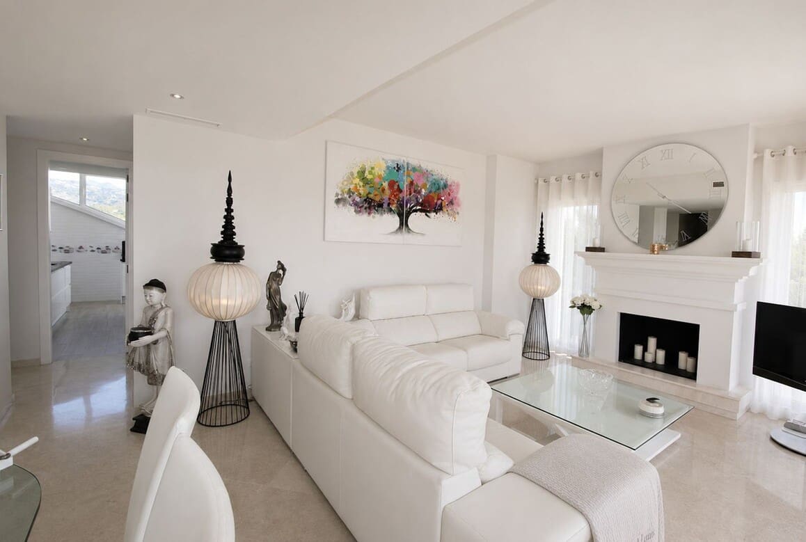 3 bedroom Penthouse for sale in Elviria with pool garage - € 1,399,000 (Ref: 10179282)