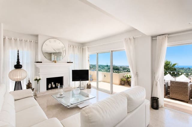 3 bedroom Penthouse for sale in Elviria, Marbella with pool garage - € 1,399,000 (Ref: 10179282)