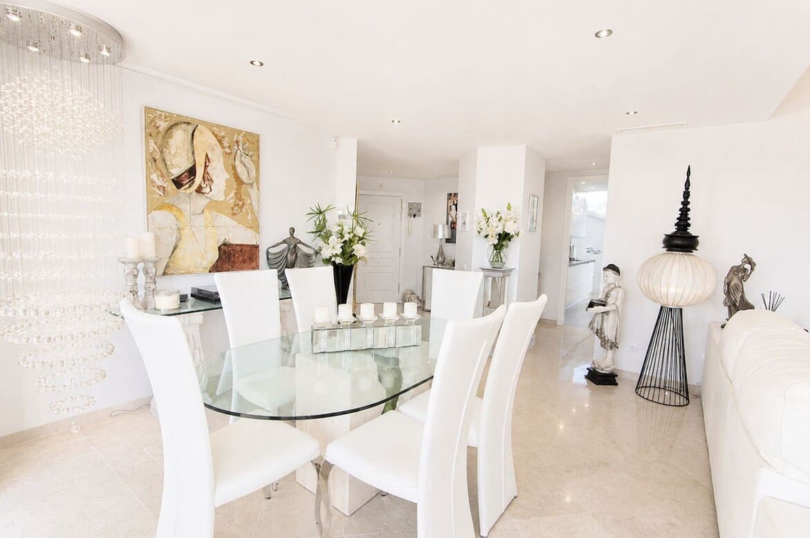 3 bedroom Penthouse for sale in Elviria with pool garage - € 1,399,000 (Ref: 10179282)