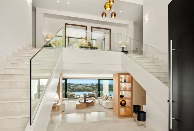 7 bedroom Villa for sale in Los Llanos, Estepona with pool garage - € 6,950,000 (Ref: 10179287)