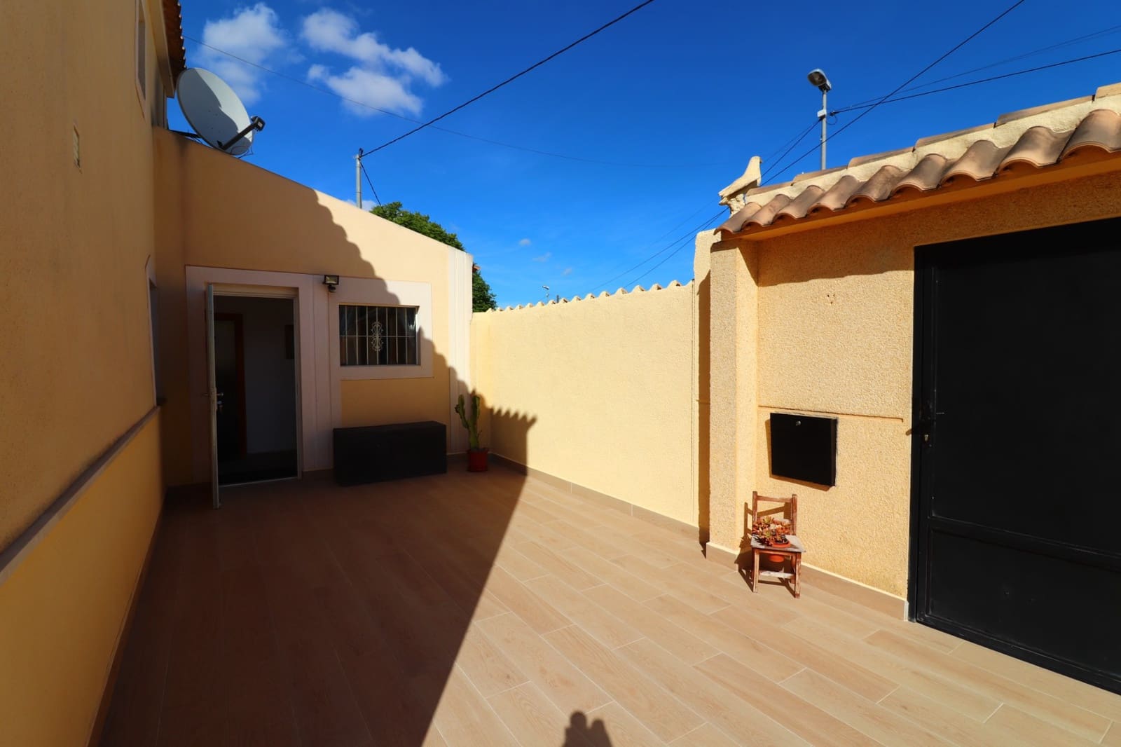 Finca/Casa Rural de 3 habitaciones en Rafal en venta con piscina garaje - 375.000 € (Ref: 10180383)