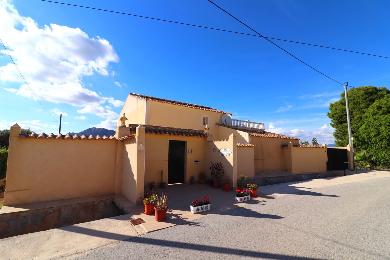 Finca/Casa Rural de 3 habitaciones en Rafal en venta con piscina garaje - 375.000 € (Ref: 10180383)