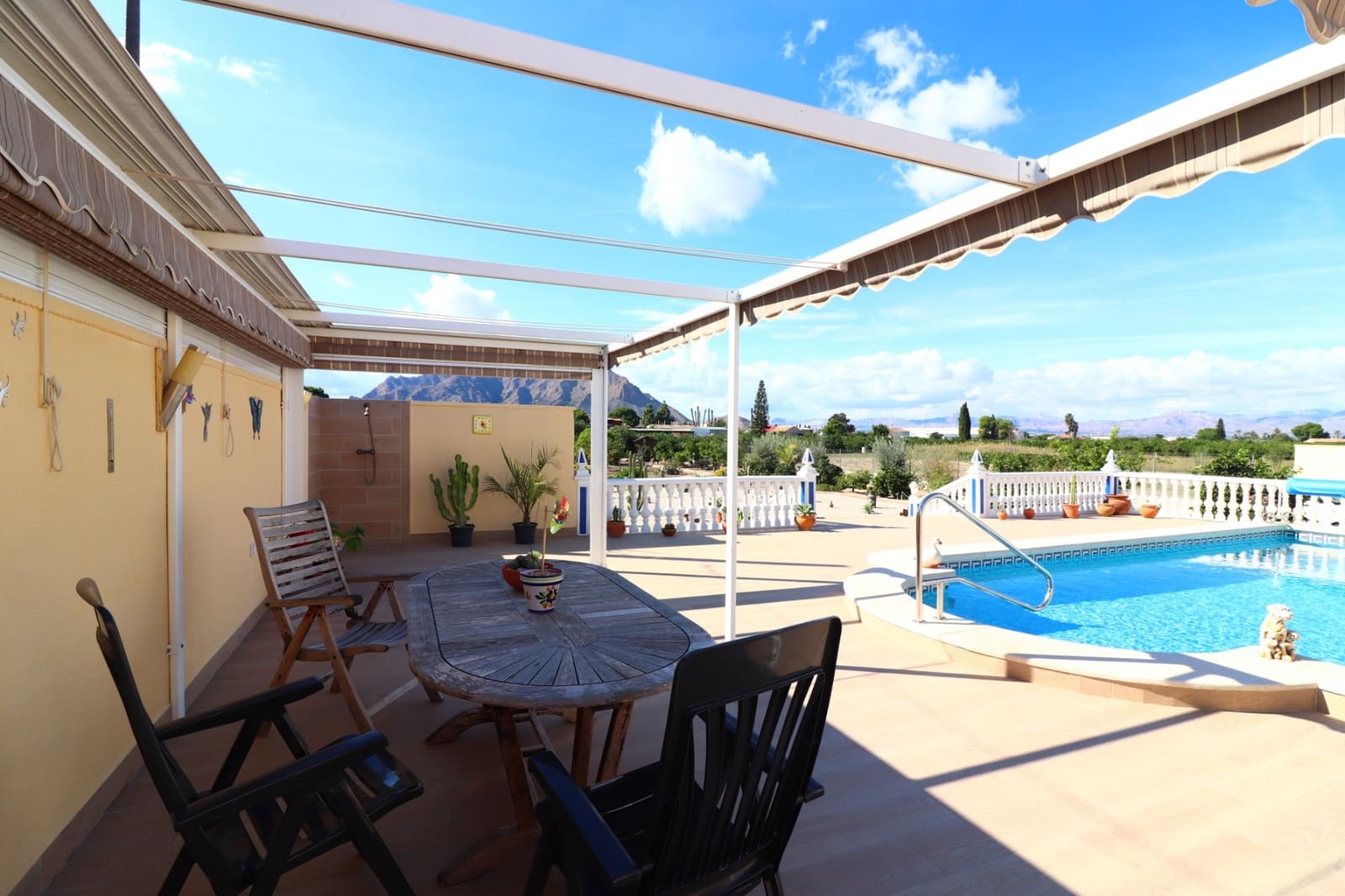 Finca/Casa Rural de 3 habitaciones en Rafal en venta con piscina garaje - 375.000 € (Ref: 10180383)