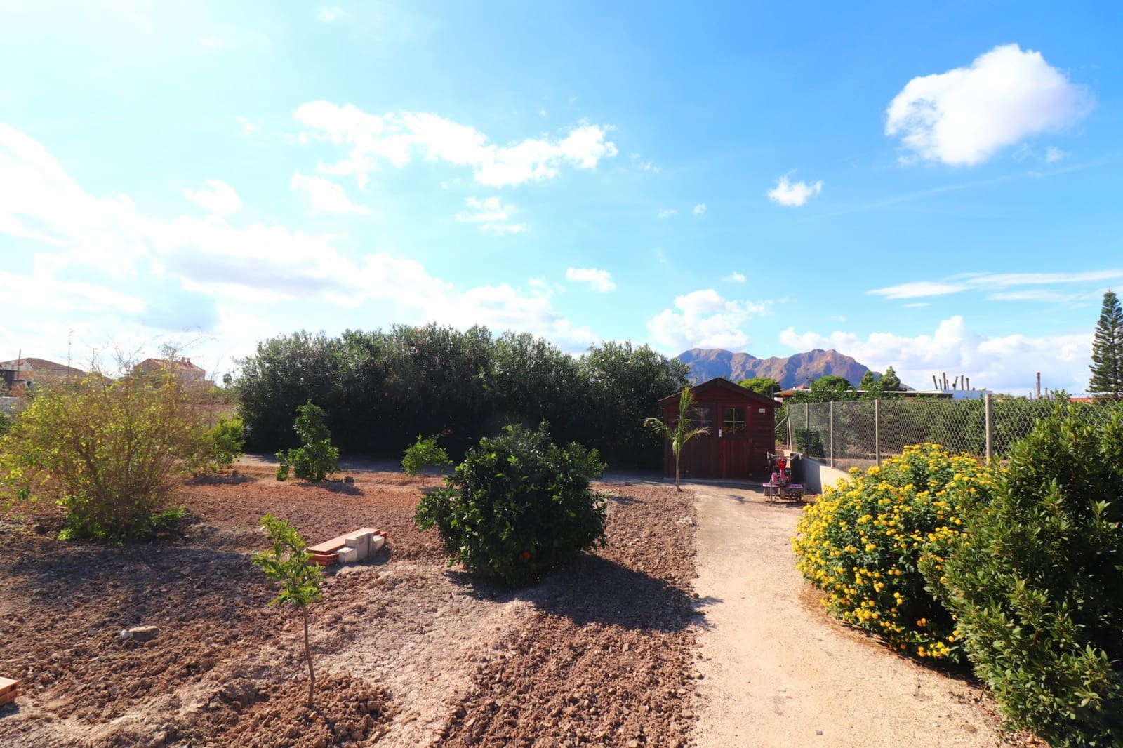 Finca/Casa Rural de 3 habitaciones en Rafal en venta con piscina garaje - 375.000 € (Ref: 10180383)