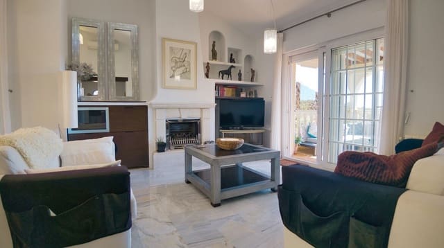 3 bedroom Villa for sale in Las Ramblas Golf, Orihuela with pool garage - € 529,000 (Ref: 10180386)