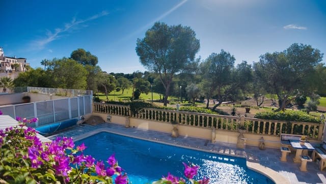 3 bedroom Villa for sale in Las Ramblas Golf, Orihuela with pool garage - € 529,000 (Ref: 10180386)