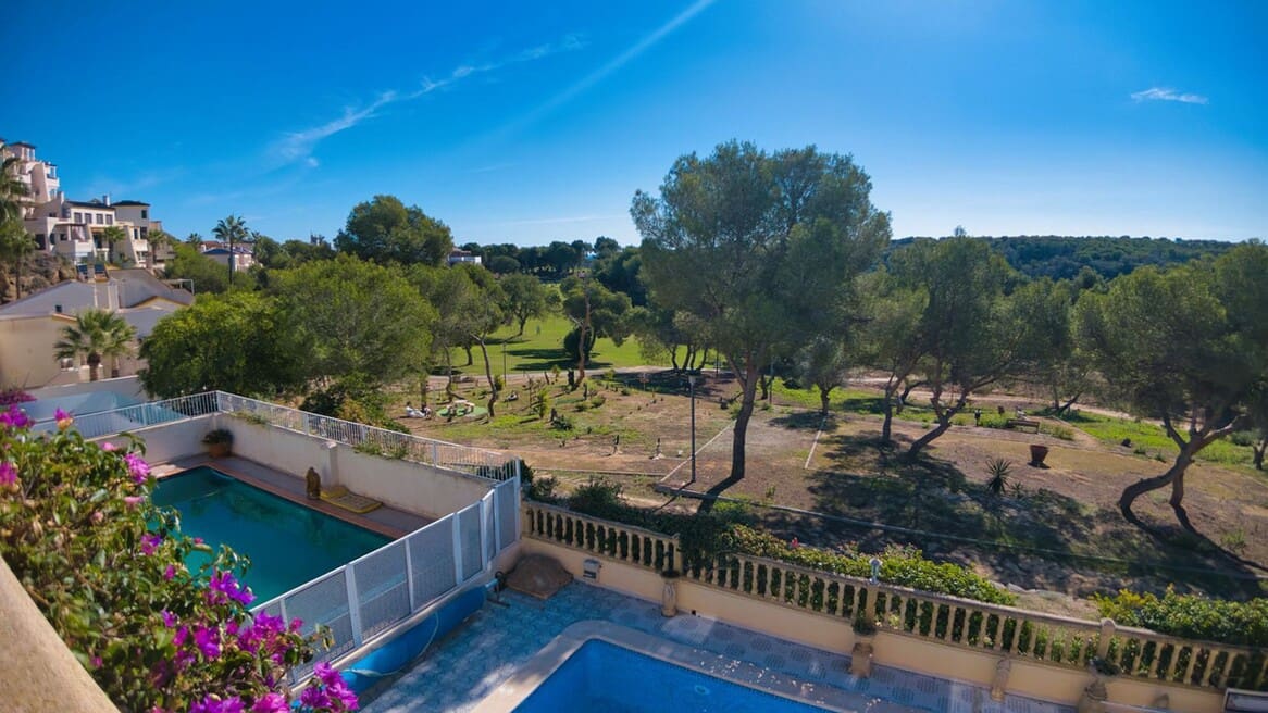 3 bedroom Villa for sale in Las Ramblas Golf with pool garage - € 529,000 (Ref: 10180386)