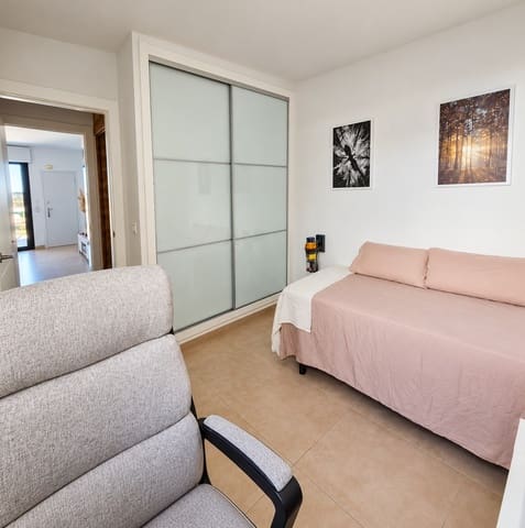3 soveværelse Byhus til salg i Villamartin, Orihuela med swimmingpool garage - € 395.000 (Ref: 10180388)