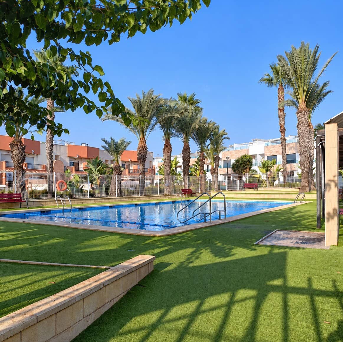 3 soveværelse Byhus til salg i Orihuela Costa med swimmingpool garage - € 395.000 (Ref: 10180388)