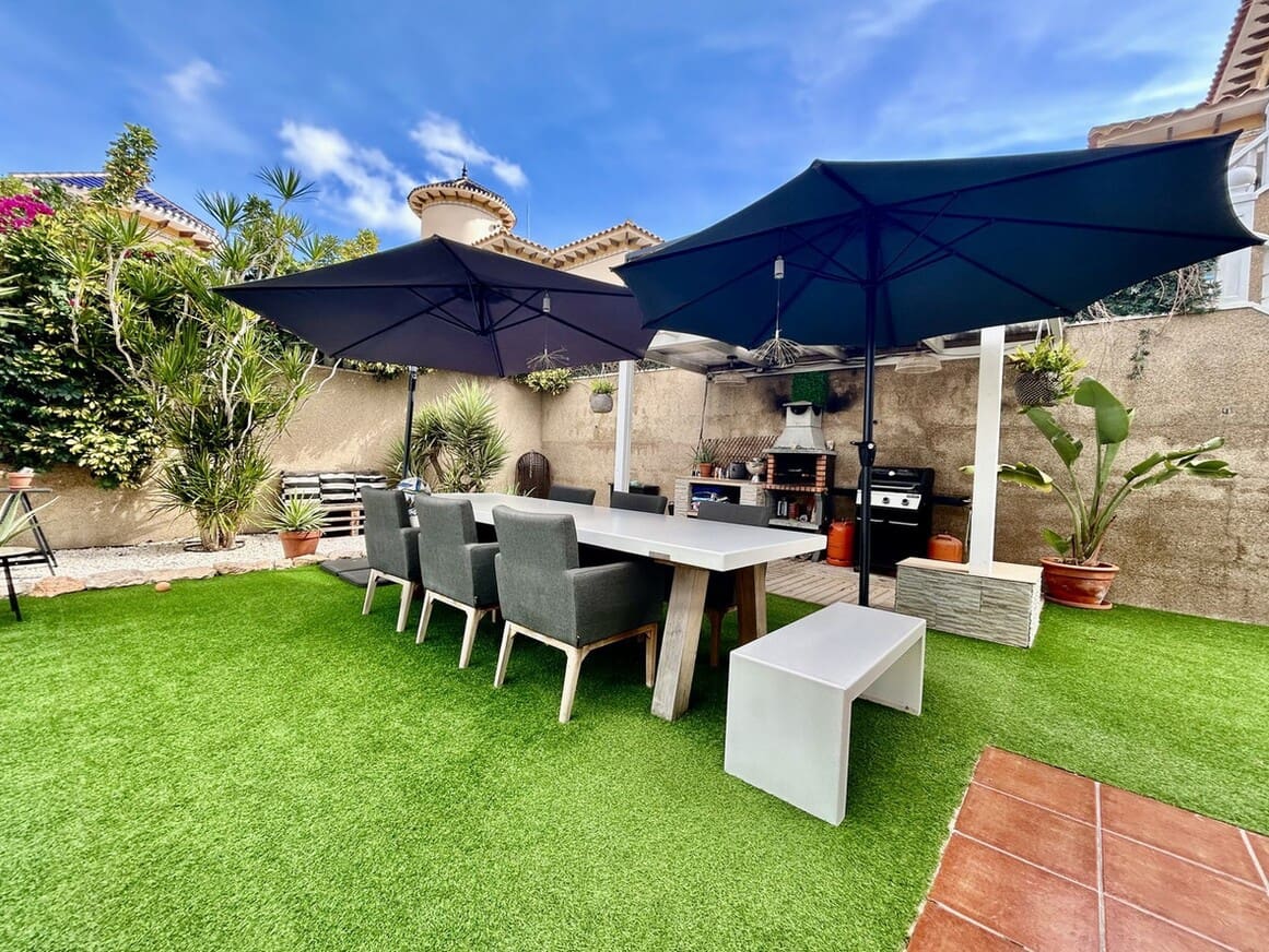 4 chambre Villa/Maison à vendre à Orihuela Costa - 429 900 € (Ref: 10180390)