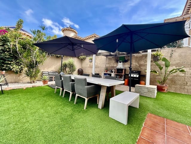4 chambre Villa/Maison à vendre à Villamartin, Orihuela - 429 900 € (Ref: 10180390)