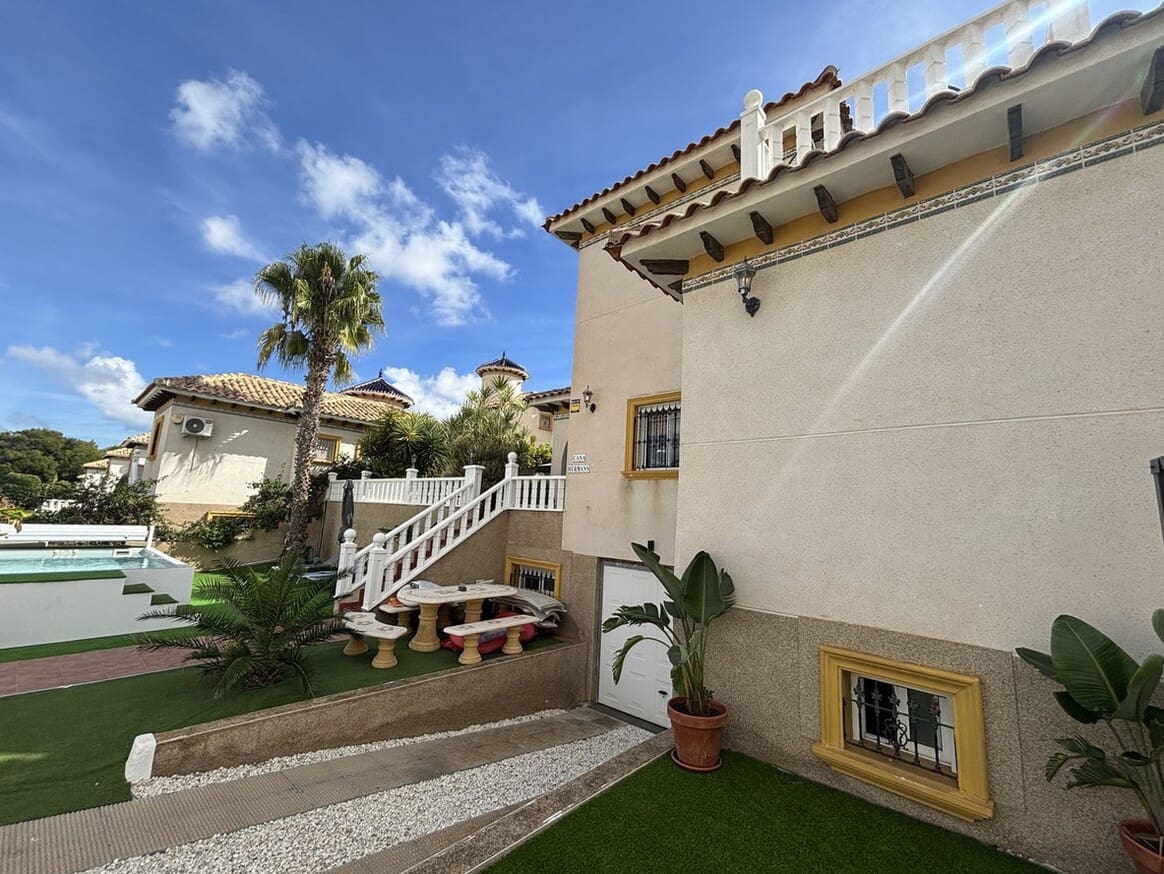 4 chambre Villa/Maison à vendre à Orihuela Costa - 429 900 € (Ref: 10180390)