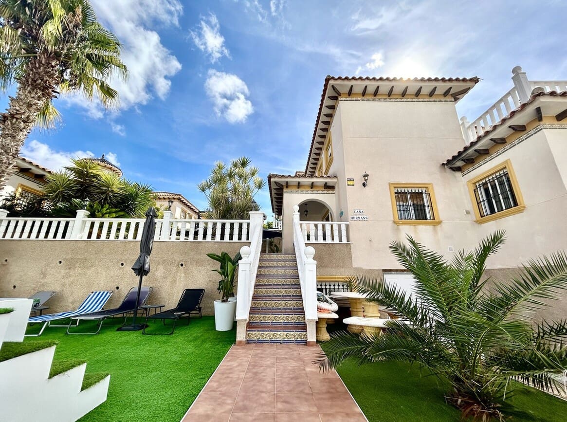 4 chambre Villa/Maison à vendre à Orihuela Costa - 429 900 € (Ref: 10180390)