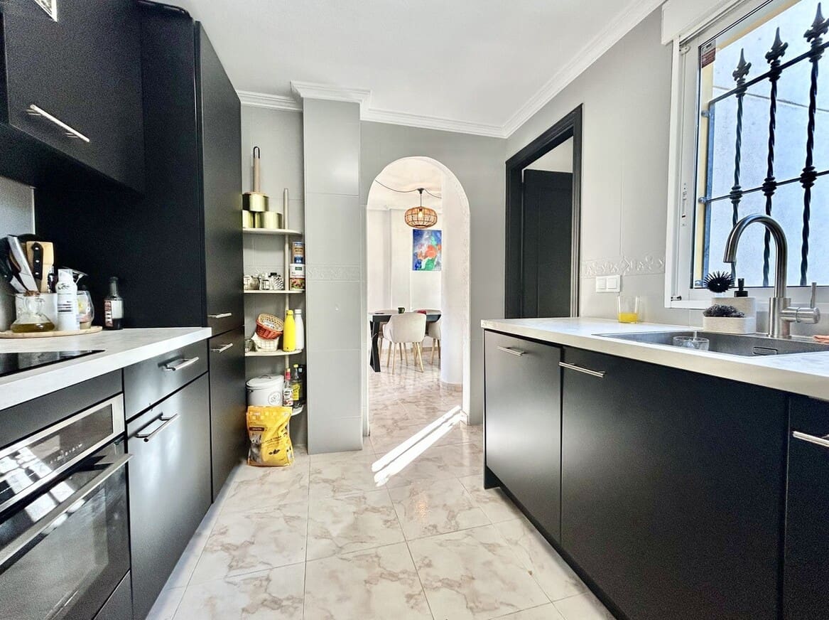 4 chambre Villa/Maison à vendre à Orihuela Costa - 429 900 € (Ref: 10180390)