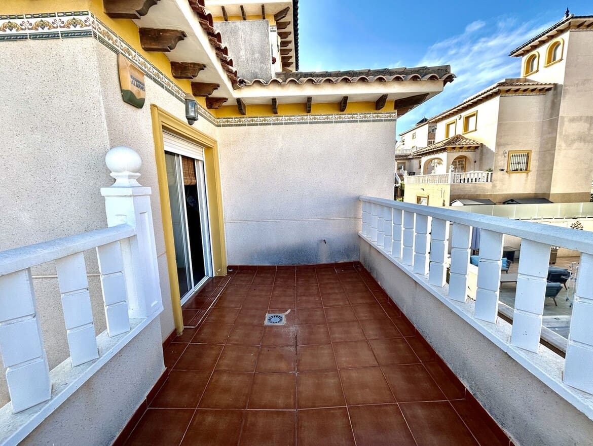 4 chambre Villa/Maison à vendre à Orihuela Costa - 429 900 € (Ref: 10180390)