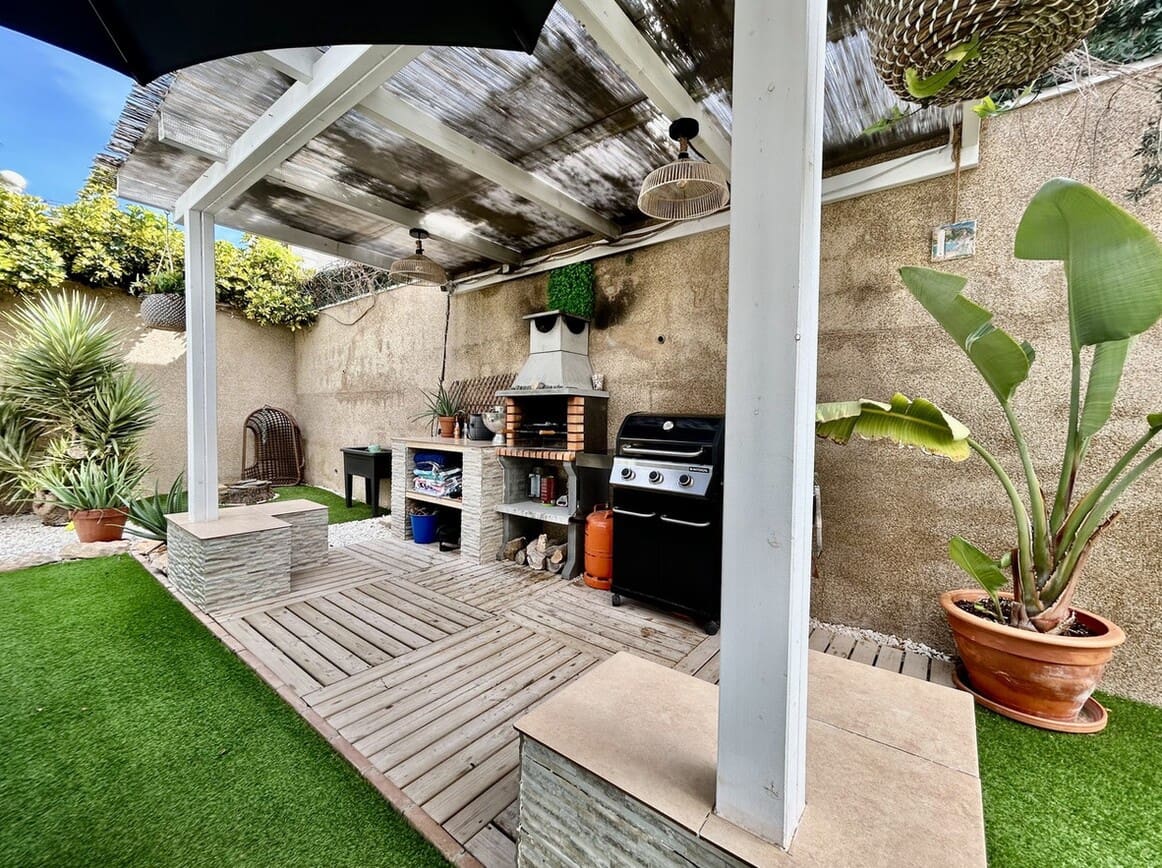4 chambre Villa/Maison à vendre à Orihuela Costa - 429 900 € (Ref: 10180390)