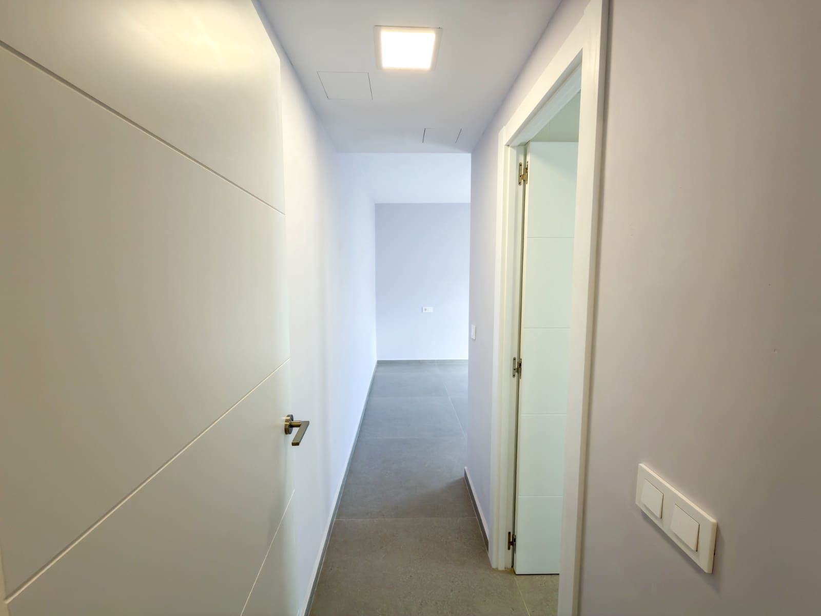 Chalet de 3 habitaciones en La Siesta en venta con piscina garaje - 499.000 € (Ref: 10180391)
