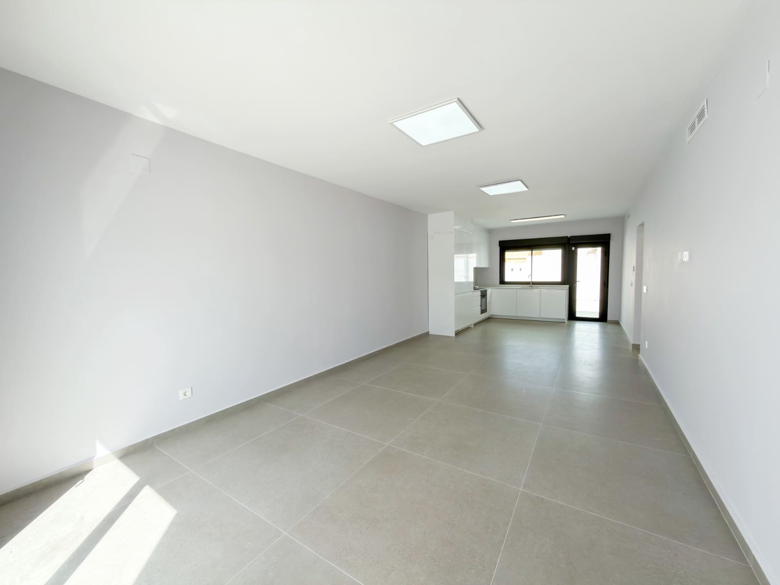 Chalet de 3 habitaciones en La Siesta en venta con piscina garaje - 499.000 € (Ref: 10180391)