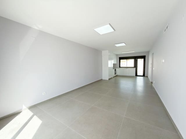 3 soveværelse Villa til salg i La Siesta, Torrevieja med swimmingpool garage - € 499.000 (Ref: 10180391)
