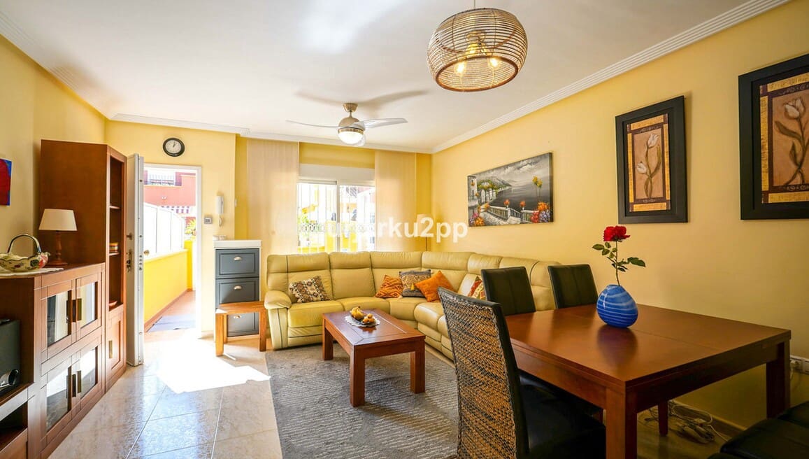 3 Zimmer Haus zu verkaufen in Los Dolses mit Pool Garage - 299.000 € (Ref: 10180392)