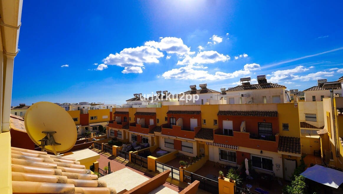 3 Zimmer Haus zu verkaufen in Los Dolses mit Pool Garage - 299.000 € (Ref: 10180392)