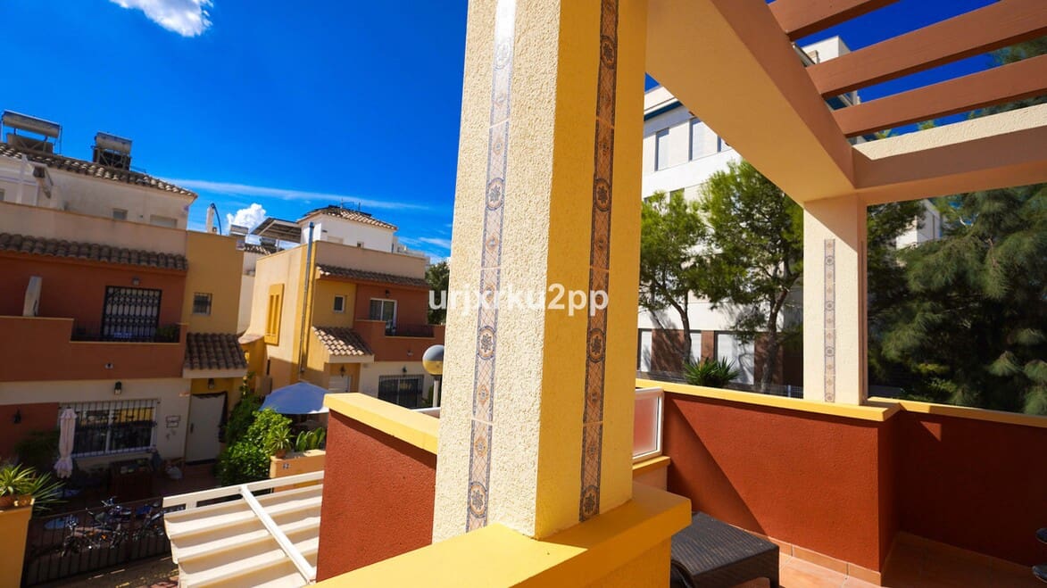 3 Zimmer Haus zu verkaufen in Los Dolses mit Pool Garage - 299.000 € (Ref: 10180392)