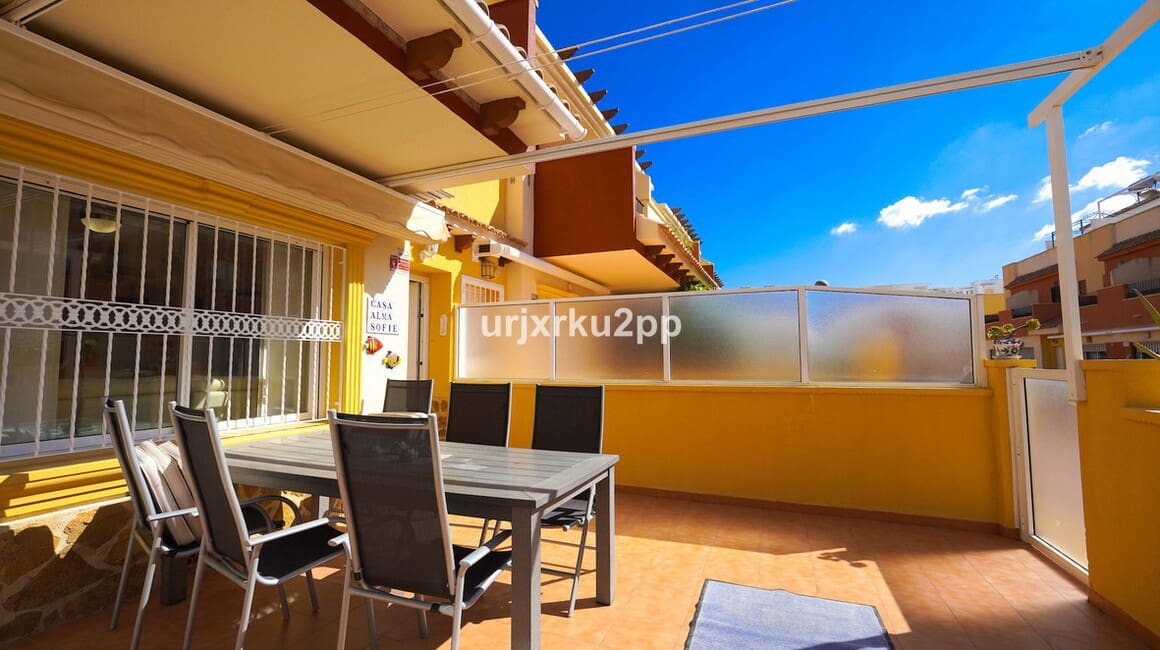 3 Zimmer Haus zu verkaufen in Los Dolses mit Pool Garage - 299.000 € (Ref: 10180392)