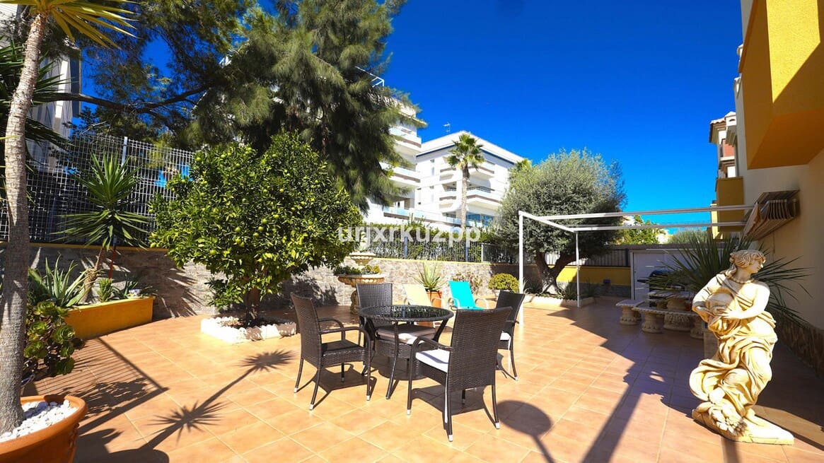 3 Zimmer Haus zu verkaufen in Los Dolses mit Pool Garage - 299.000 € (Ref: 10180392)