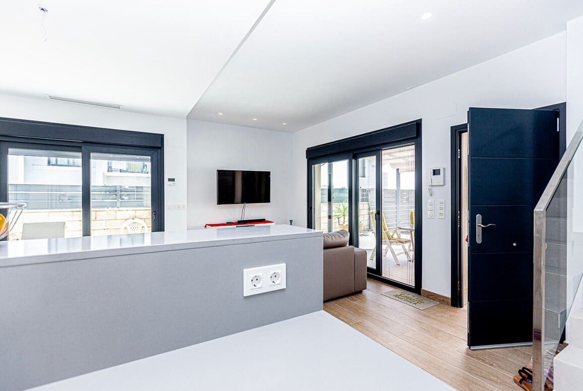 3 makuuhuone Huvila myytävänä paikassa Rojales mukana uima-altaan - 409 500 € (Ref: 10180395)
