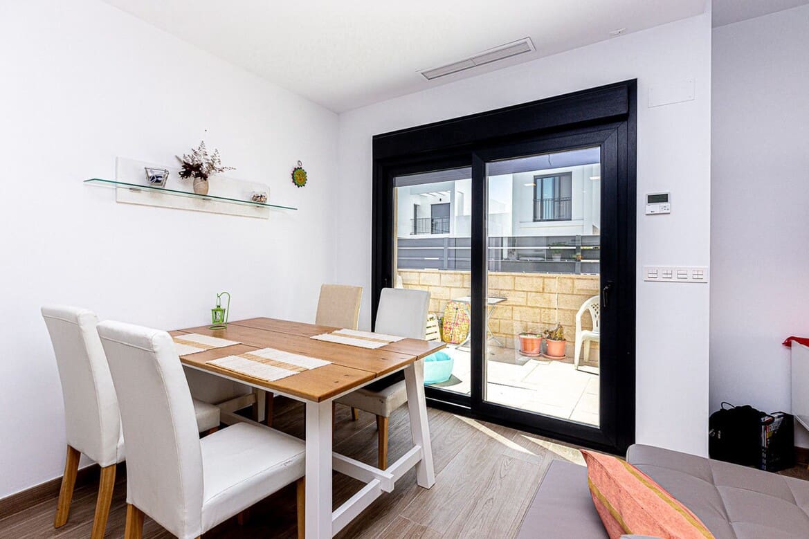 3 makuuhuone Huvila myytävänä paikassa Rojales mukana uima-altaan - 409 500 € (Ref: 10180395)