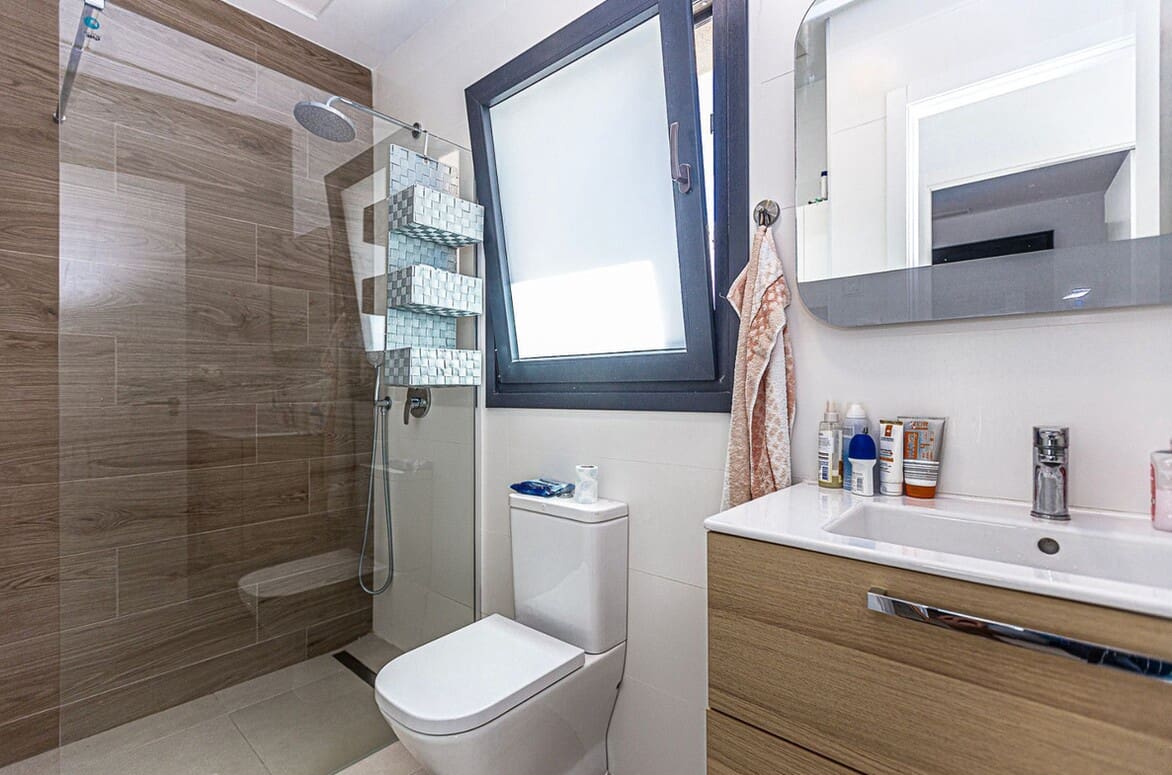 3 makuuhuone Huvila myytävänä paikassa Rojales mukana uima-altaan - 409 500 € (Ref: 10180395)