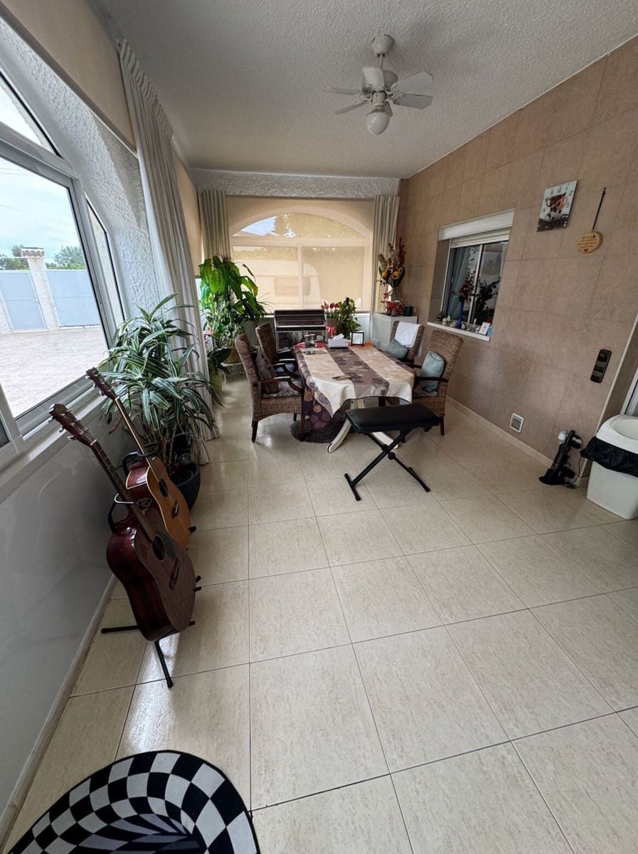 3 soverom Villa til salgs i San Fulgencio med svømmebasseng garasje - € 460 000 (Ref: 10180399)