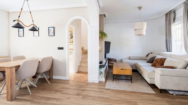 2 sypialnia Dom na sprzedaż w Torre de la Horadada, Pilar de la Horadada z basenem garażem - 239 000 € (Ref: 10181908)