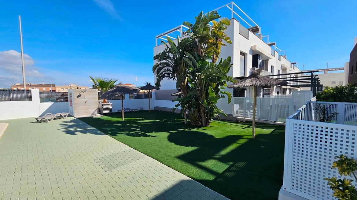 2 chambre Appartement à vendre à Pilar de la Horadada avec piscine - 299 000 € (Ref: 10182174)