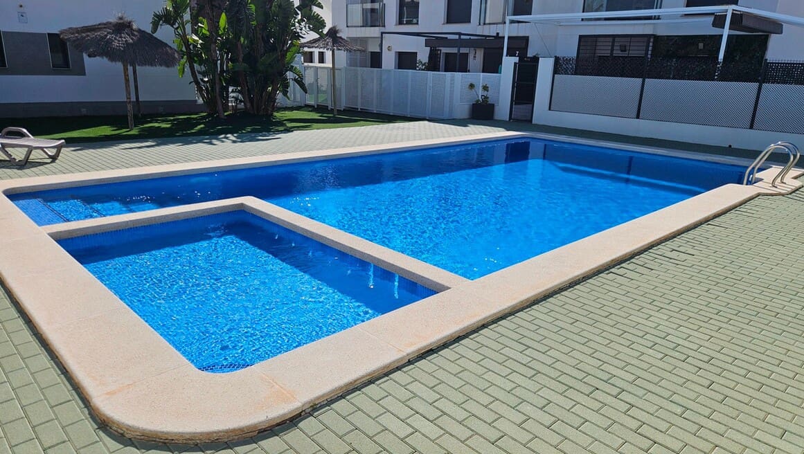 2 chambre Appartement à vendre à Pilar de la Horadada avec piscine - 299 000 € (Ref: 10182174)