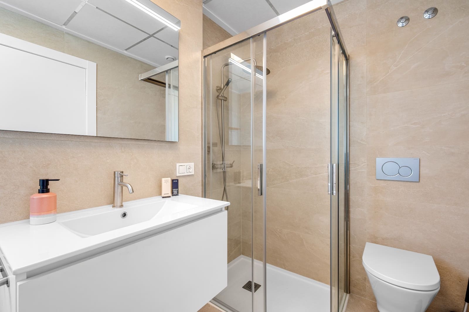 3 slaapkamer Villa te koop in San Miguel de Salinas met zwembad garage - € 1.049.000 (Ref: 10182817)