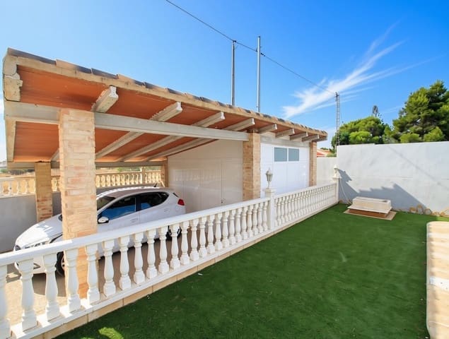 5 soverom Villa til salgs i Campoamor, Orihuela med svømmebasseng garasje - € 510 000 (Ref: 10182818)
